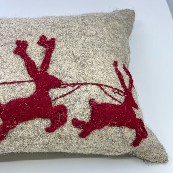 handmade wool felt rectangular pillow with red sleigh and reindeer design - Picture 4 of 5